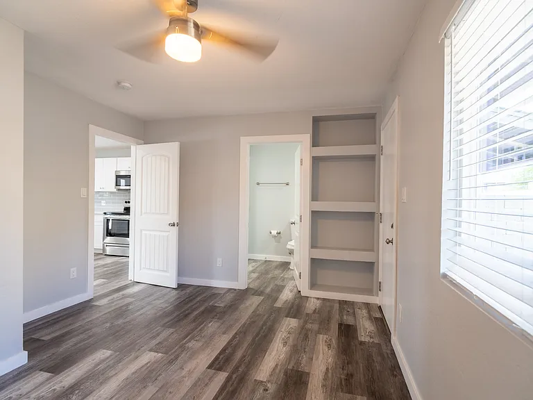 1421 S Rita Ln #2 — Photo 7