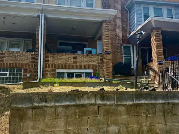6534 N Smedley St, Philadelphia, PA 19126
