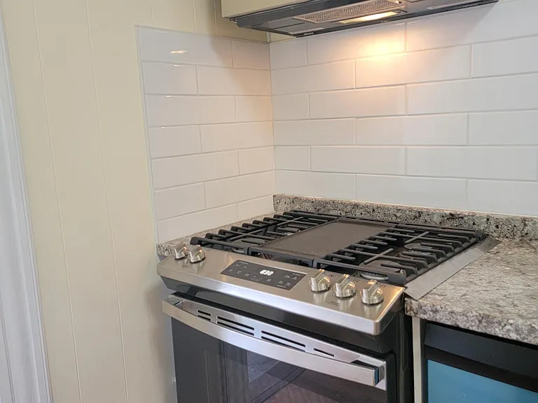 Kitchen Cook Area
