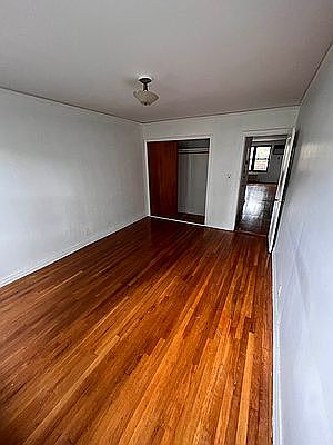 5th image of 86-22 53rd Ave Floor 1