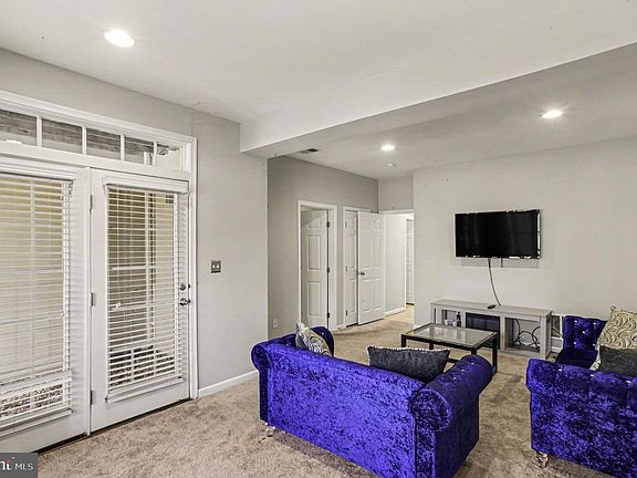 4th image of 307 Monroe Point Dr