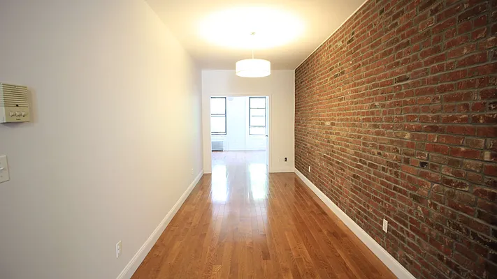 Rented by True Real Estate Group | media 22