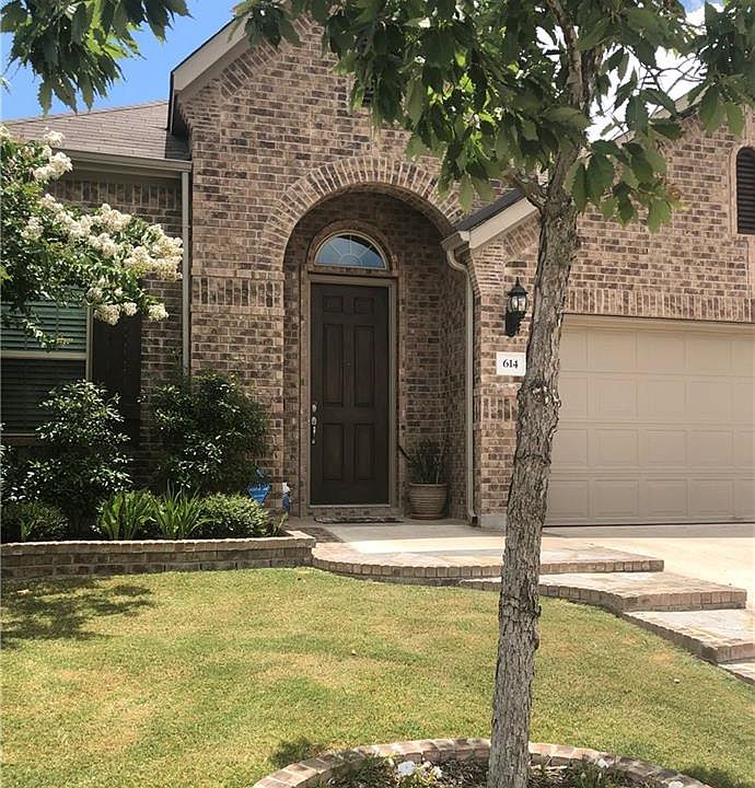 1st image of 614 Vista Gardens Dr