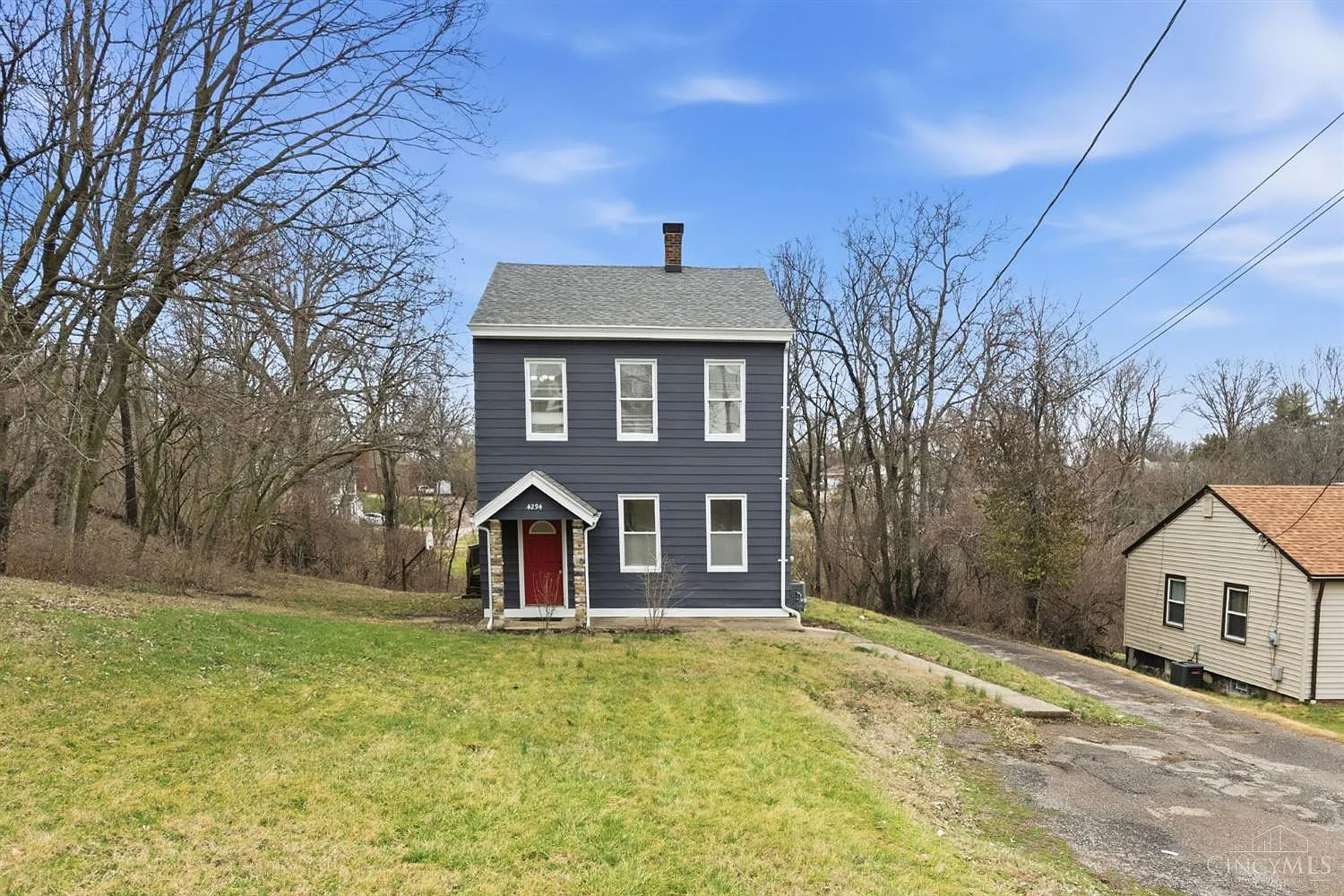 4294 Mayhew Ave photo 1