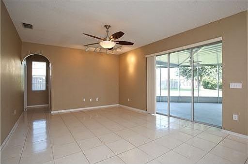 2nd image of 10131 Vista Pointe Dr