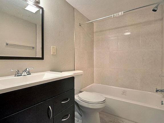 5th image of 3705 Derbigny St