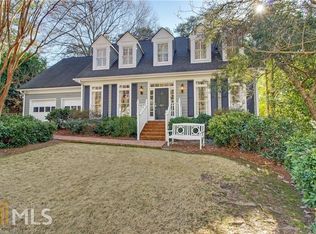 922 Beaverbrook Dr NW, Atlanta, GA 30318