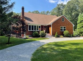 371 Weaver Hill Rd, Coventry, RI 02816