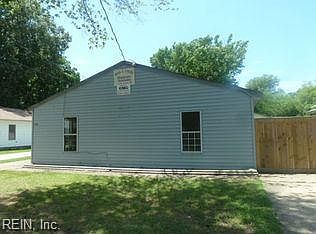 2nd image of 1141 Modoc Ave