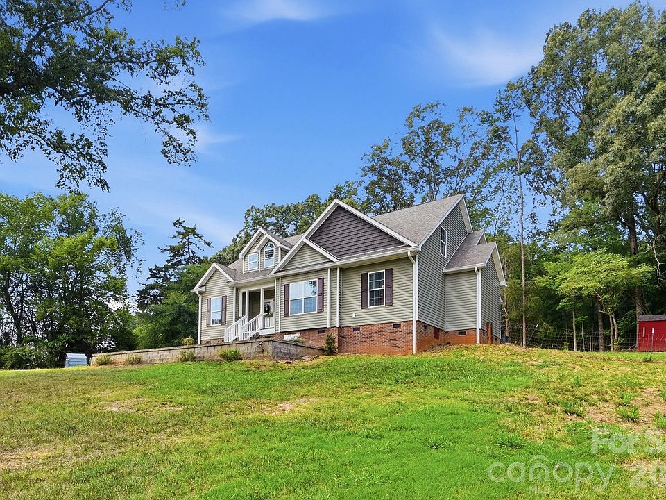 1st image of 6222 Nesbit Rd