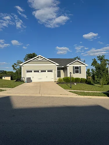 1903 Amelia Way Photo 1