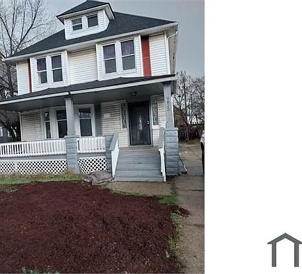 9823 Dickens Ave — Photo 2