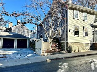 70 Mill St, Newport, RI 02840