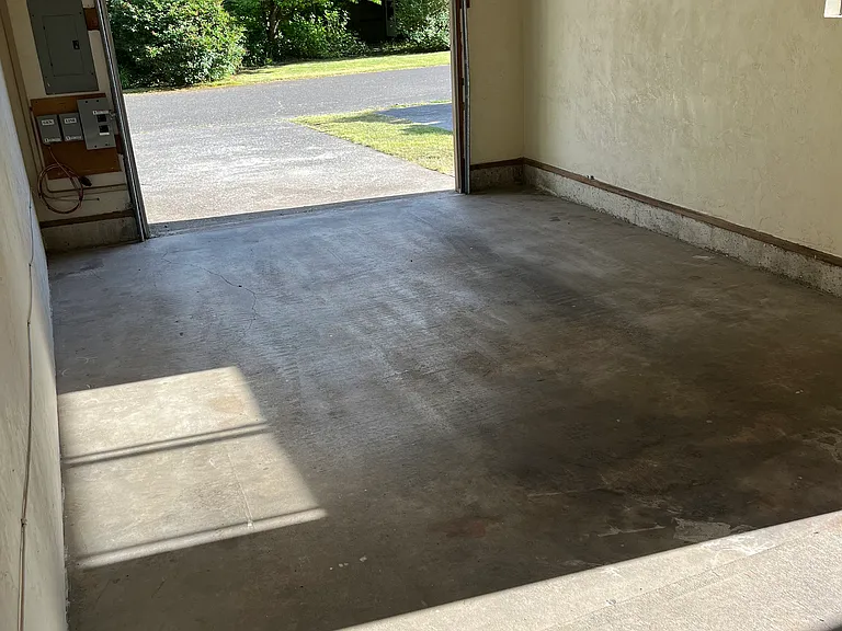 Huge private garage.