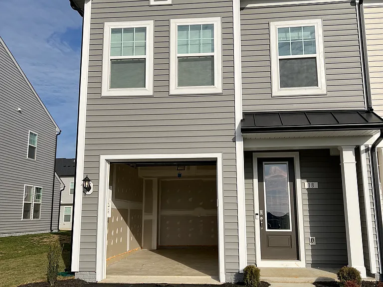 18 Bruton Ln — Photo 18