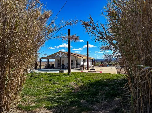 48750 Martinez Rd, Lockwood, CA 93932