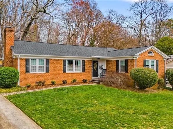 2404 Running Brook Dr, Greensboro, NC 27408