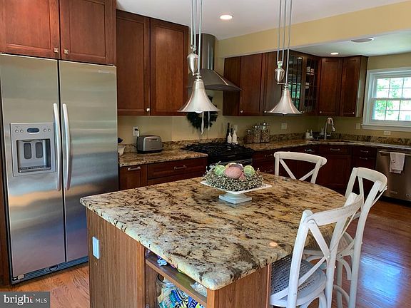 Amazing breakfast/meal prep area