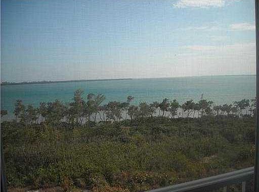 3rd image of 23 W Harbour Isle Drive #Ph01