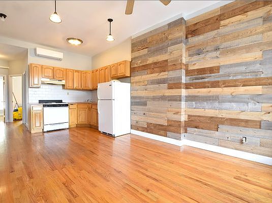 1st image of 954 Atlantic Ave #2R
