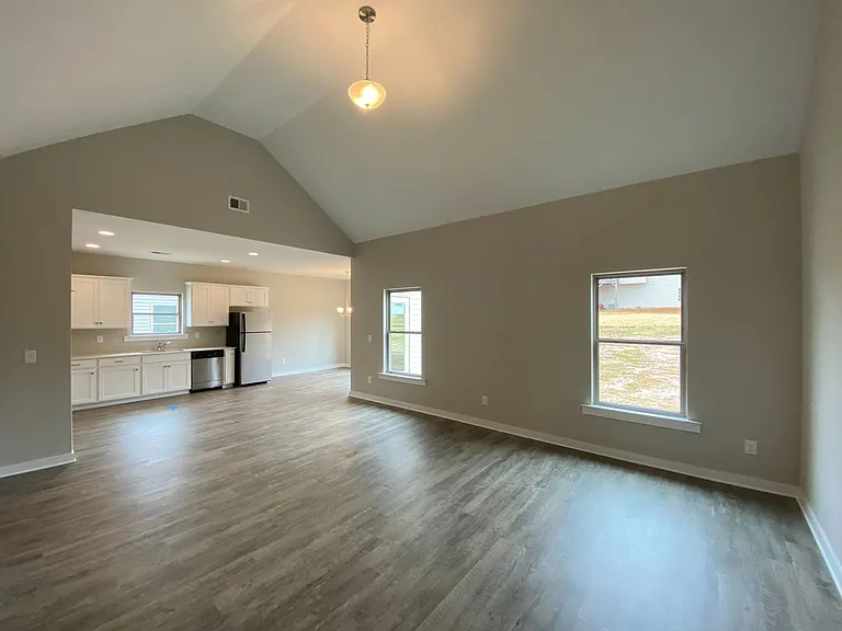 65 Red Oak Ct — Photo 13