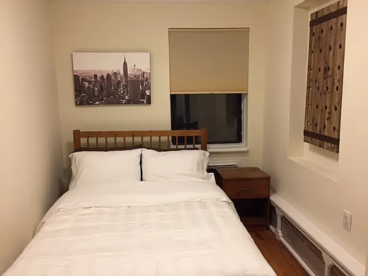 Rented by Francine Realty | media 8