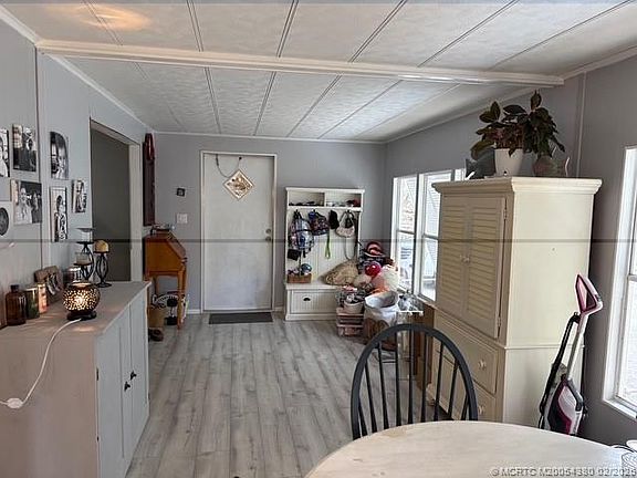 3rd image of 1713 SW College St