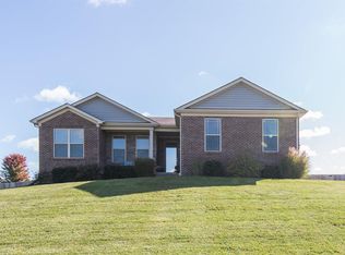 114 Brooklane Dr, Georgetown, KY 40324