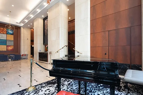 Rented by Greystar | media 55