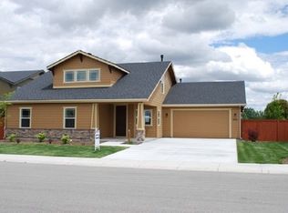 908 N Glen Aspen Way, Star, ID 83669
