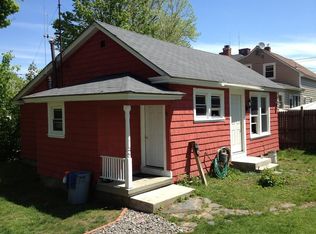 51 Pleasant St, Greenfield, MA 01301