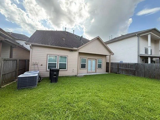 2410 Ranna Ct — Photo 11