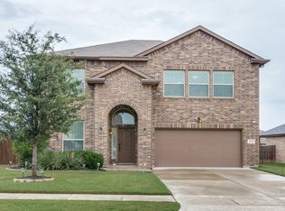 1826 Creekwood Dr, Cleburne, TX 76033