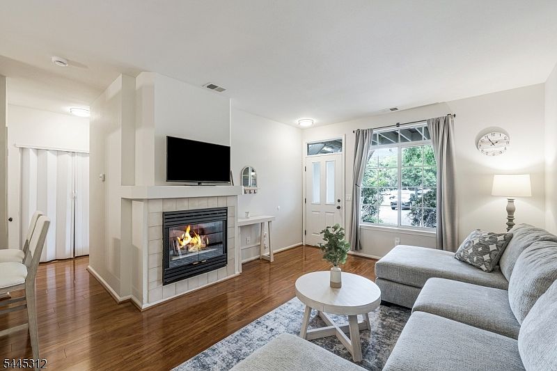 1st image of 3 Wescott Road