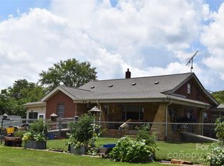 1164 Mudcut Loop, Marion, NC 28752