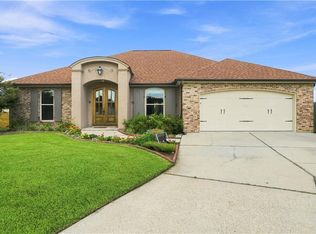 129 New Hope Rd, Belle Chasse, LA 70037