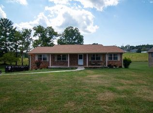138 Saint Johns Rd, Morristown, TN 37814