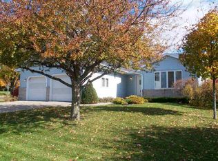 821 N Division St, Waunakee, WI 53597