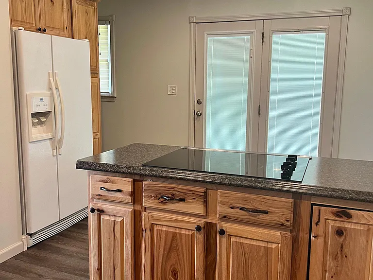 1027 Briar Pond Rd — Photo 10