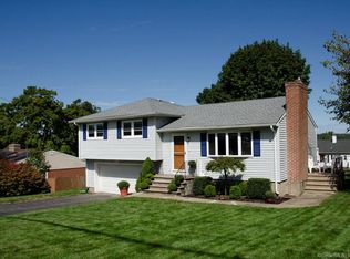153 Bunker Hill Rd, Watertown, CT 06795