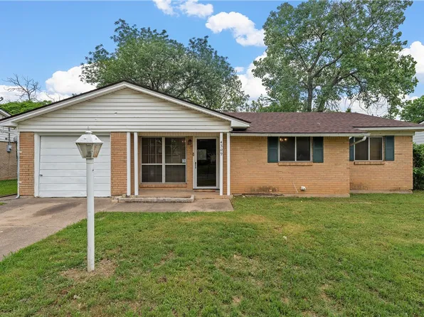 4309 Greenbriar Dr, Waco, TX 76705