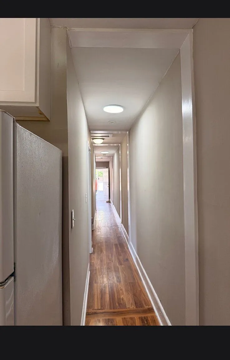 2 bed, 1.0 bath, 663 sqft, $895 — Photo 4