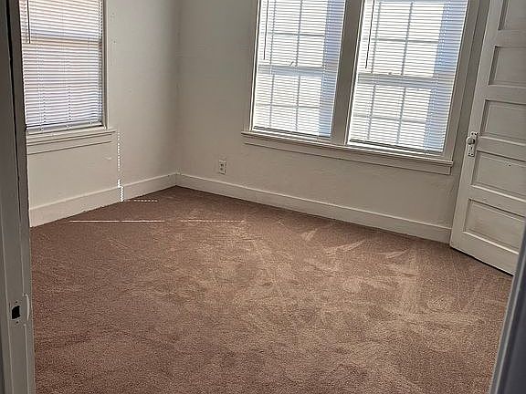 4th image of 1311 N Washington Ave