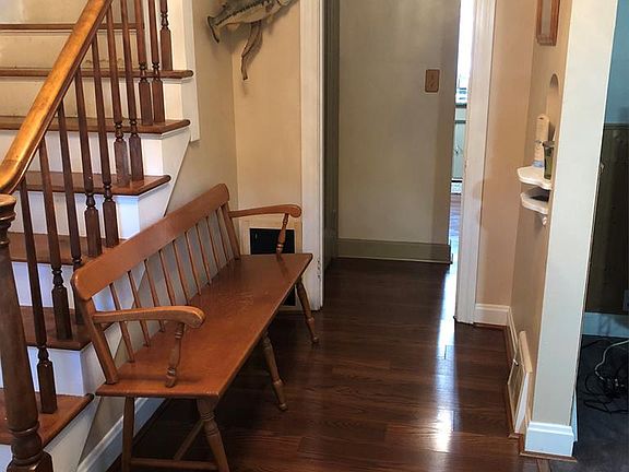 5th image of 365 Auburn St