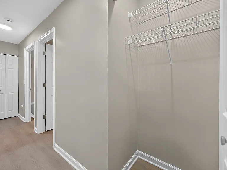 718 Rodenburg Rd #206 — Photo 17