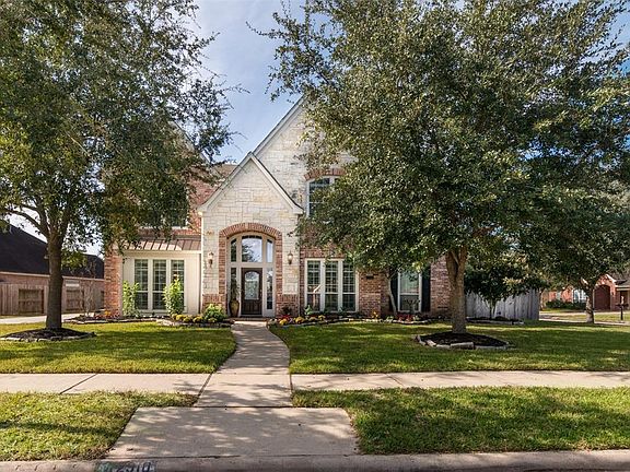 4th image of 2910 Summer Cape Ct