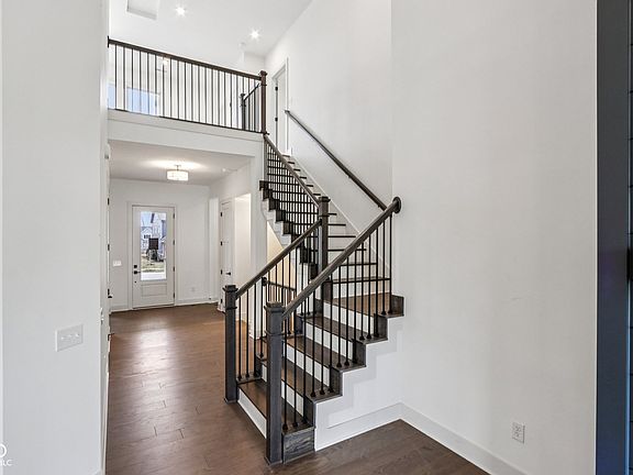 7th image of this home