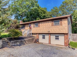107 Arlington Rd, Ronkonkoma, NY 11779
