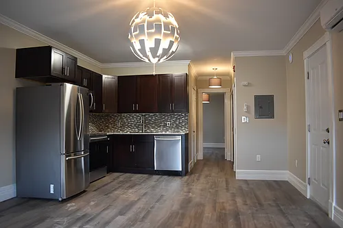 110 N Main St #307 Photo 1