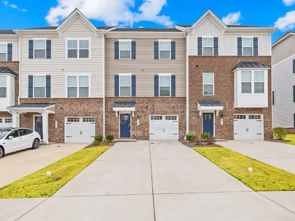 2620 Grantham Place Dr, Fort Mill, SC 29715